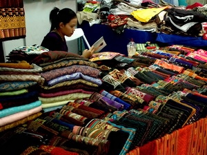 เวียดนาม-ลาวร่วมมือผลักดันการค้าในเขตชายแดน